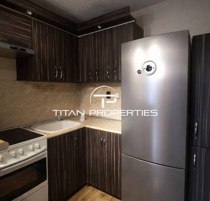 Снимка 3 — Тристаен апартамент с две тераси в Център, Пловдив