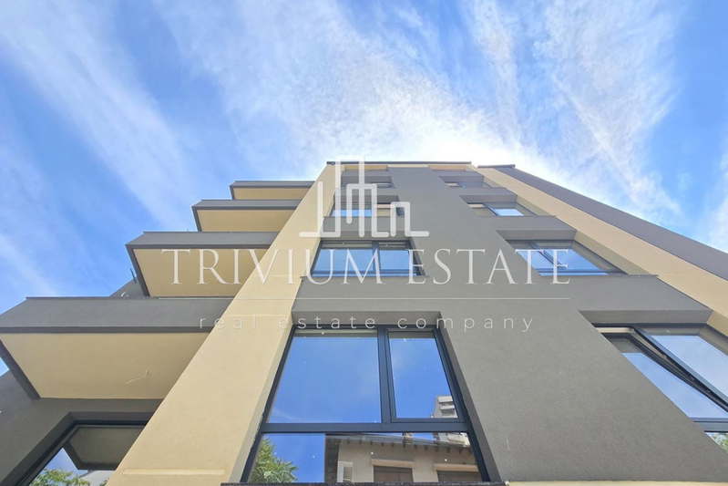 3-bedroom apartment in Plovdiv, Centyr