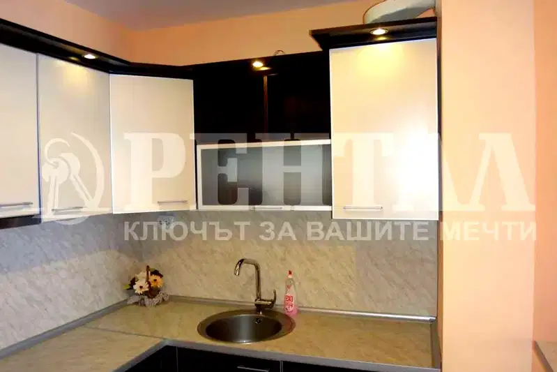 2-bedroom apartment in Plovdiv, Centyr