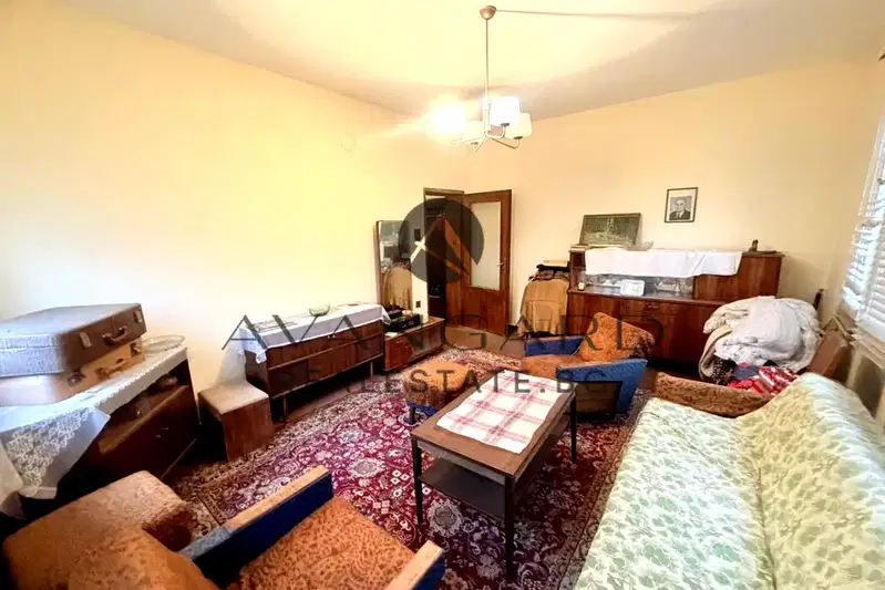 Three-room apartment in Hristo Smirnenski, near UMBAL Pulmed