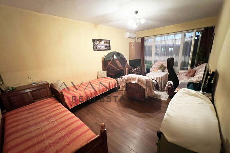 3-bedroom apartment in Plovdiv, Hristo Smirnenski
