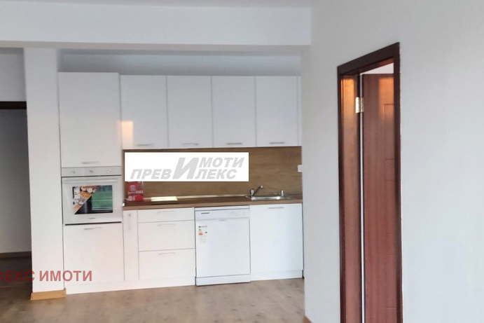 4-bedroom apartment in Plovdiv, Hristo Smirnenski