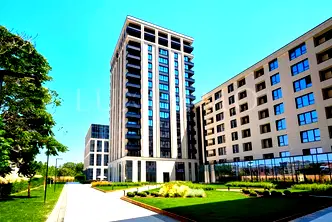 Двустаен апартамент с голяма тераса в Каменица 1, Пловдив