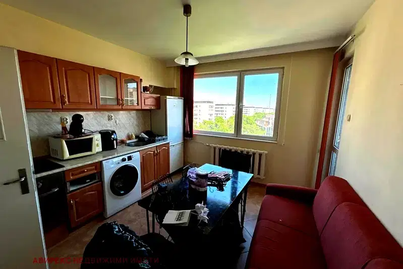 3-bedroom apartment in Plovdiv, Kamenica 1