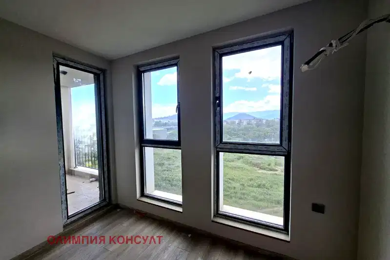 Двустаен апартамент в Кършияка, Пловдив с асансьор