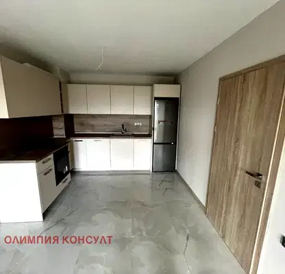 Снимка 3 — Двустаен апартамент в Кършияка, Пловдив с асансьор