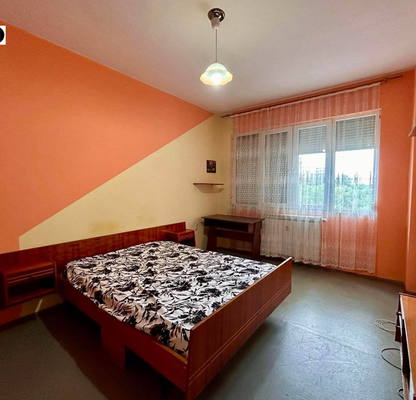 Снимка 3 — Двустаен апартамент с тераса в Кършияка, Пловдив