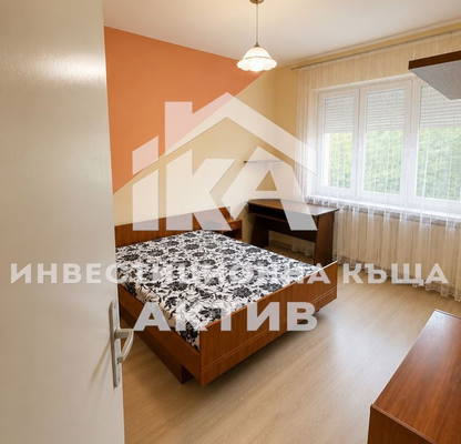 Снимка 2 — Двустаен апартамент с тераса в Кършияка, Пловдив