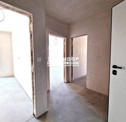 Снимка 3 — Двустаен апартамент в Кършияка с тераса в Пловдив