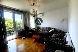 3-стаен апартамент с 4 отделни стаи в Кършияка, Пловдив