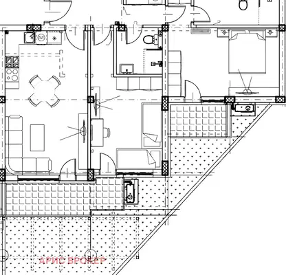 Снимка 3 — Тристаен апартамент с двор в Кършияка, Пловдив