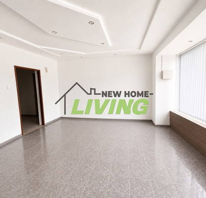 Photo 2 — Three-room apartment in Karshiyaka, Plovdiv, brick construction