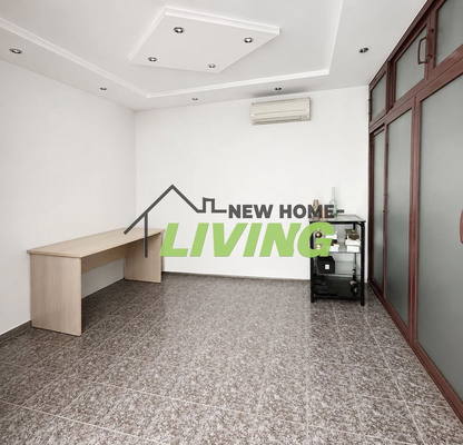 Photo 4 — Three-room apartment in Karshiyaka, Plovdiv, brick construction