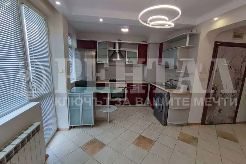 3-bedroom apartment in Plovdiv, Kyrshiyaka