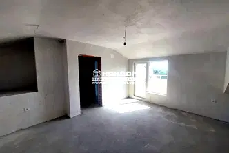 Двустаен апартамент с две тераси в Кючук Париж, Пловдив
