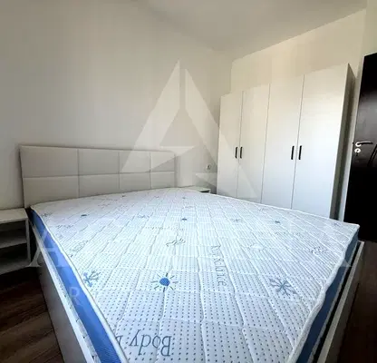 Photo 5 — 3-room apartment in Kyuchuk Parizh with balcony and basement