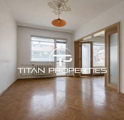 Снимка 3 — Тристаен апартамент 105 кв.м. в Мараша с тераса