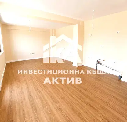 Снимка 2 — Двустаен апартамент с тераса в Младежки Хълм, Пловдив