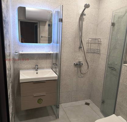 Photo 4 — 2-bedroom apartment in Plovdiv, Ostromila