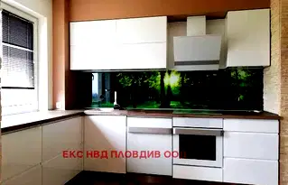 Тристаен апартамент в Тракия, Пловдив с две тераси