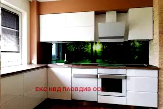 Тристаен апартамент в Тракия, Пловдив с две тераси