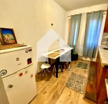 Снимка 4 — Тристаен апартамент в Тракия, Пловдив с тераса и паркинг