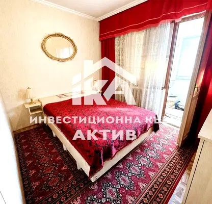Снимка 5 — Тристаен апартамент с две тераси в Тракия, Пловдив