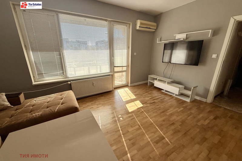 3-bedroom apartment in Plovdiv, Trakiya