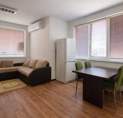 Снимка 2 — Тристаен апартамент в Южен, Пловдив с тераса