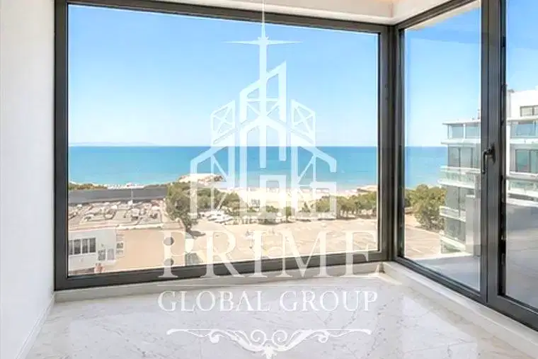 3-bedroom apartment in Oblast Burgas, Pomorie