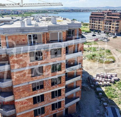 Снимка 4 — Тристаен апартамент в Бургас, Поморие