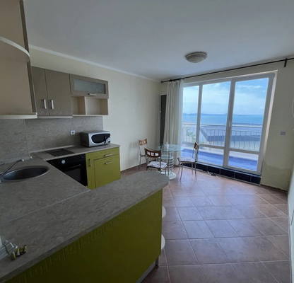Photo 3 — 4-bedroom apartment in Oblast Burgas, Pomorie
