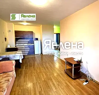 Photo 3 — 3-bedroom apartment in Oblast Burgas, Primorsko