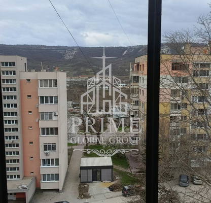 Photo 3 — 4-bedroom apartment in Oblast Varna, Provadiya