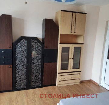 Снимка 3 — Двустаен апартамент в Русе, Център