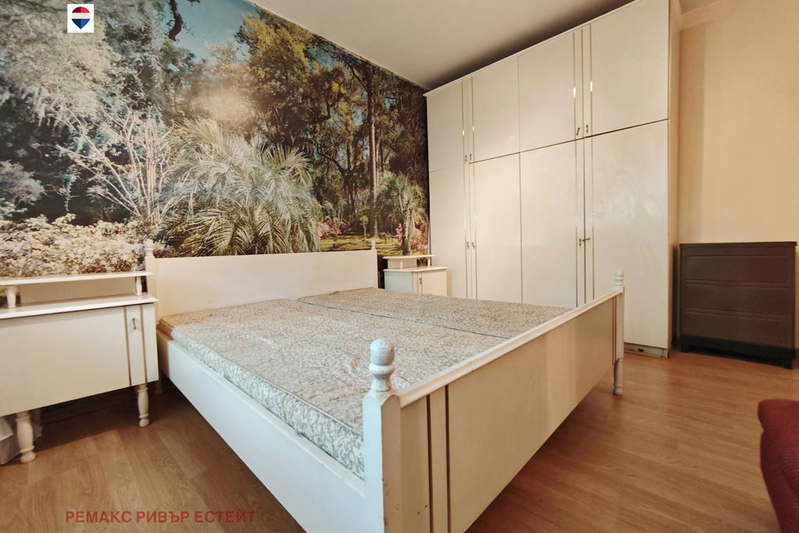 4-bedroom apartment in Ruse, Drujba 3