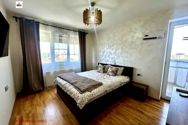 Тристаен апартамент в Русе, Родина 2