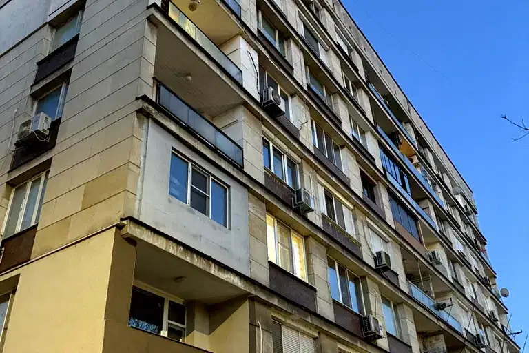Двустаен апартамент в Русе, Възраждане