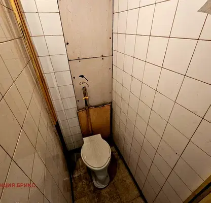 Снимка 5 — Тристаен апартамент в Русе, Възраждане