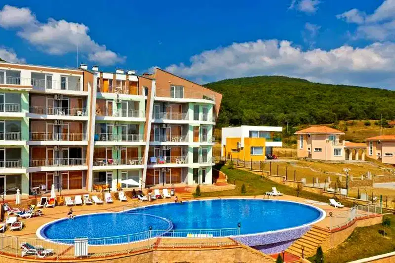 Двустаен апартамент в Бургас, с. Кошарица