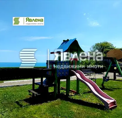 Снимка 4 — Тристаен апартамент в Бургас, с. Лозенец
