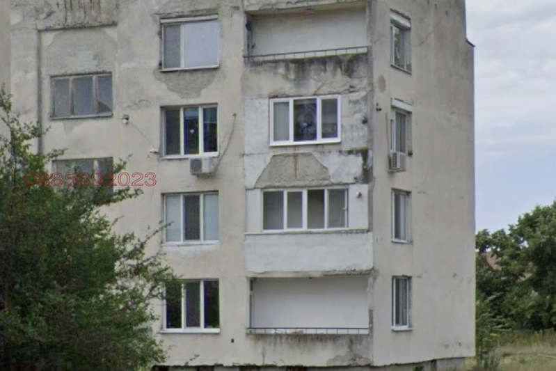 Двустаен апартамент в с. Равнец