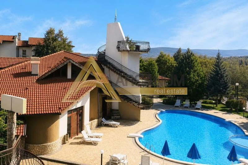3-bedroom apartment in Oblast Dobrich, Rogachevo