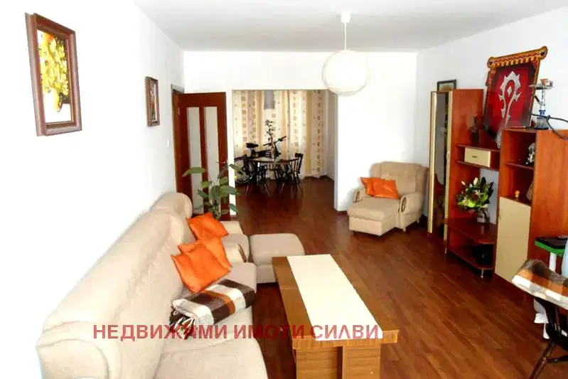3-bedroom apartment in Shumen, 5-Ti Polk