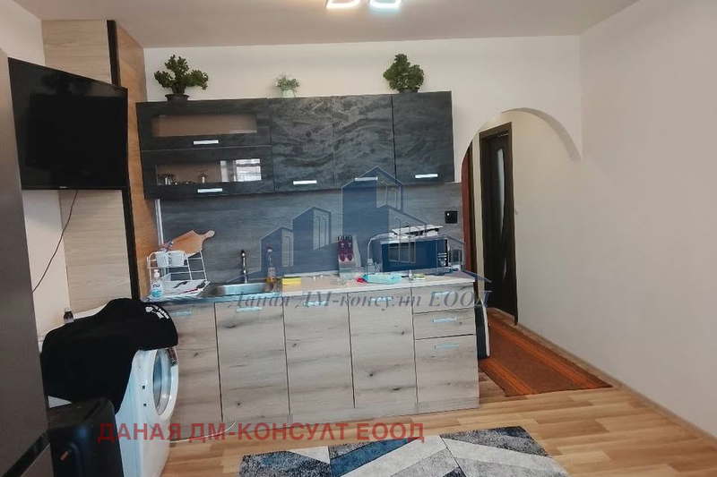 Тристаен апартамент в Шумен, 5-ти полк