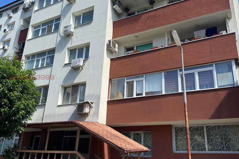 2-bedroom apartment in Shumen, Centyr
