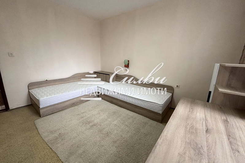 3-bedroom apartment in Shumen, Centyr