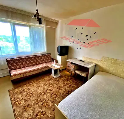 Photo 4 — 3-bedroom apartment in Shumen, Dobrudjanski