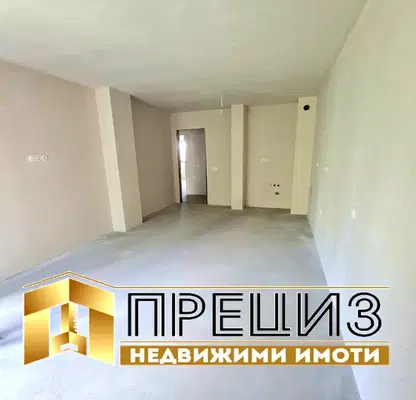 Снимка 3 — Тристаен апартамент в Шумен, Добруджански
