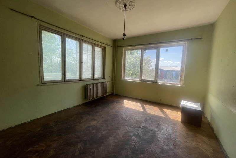3-bedroom apartment in Shumen, Dobrudjanski
